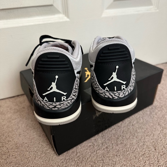 Air Jordan Legacy 312 Low Shoes - Picture 5 of 7